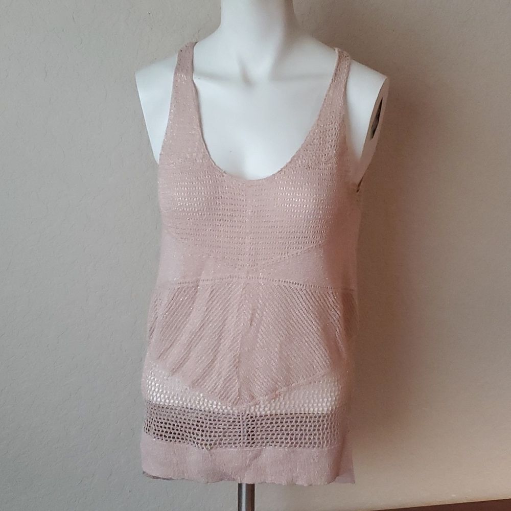 Jennifer Lopez JLo Metallic Rose Gold Open Knit Crochet Tank Top Size Medium